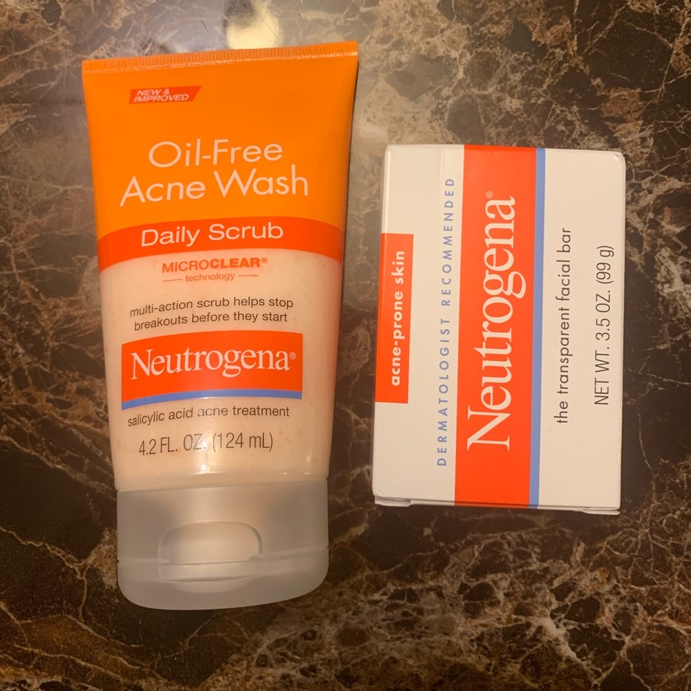 Neutrogena Daily Scrub & Facial Bar